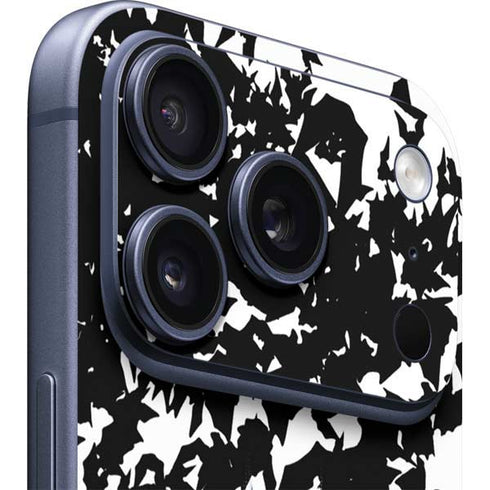 DC Comics Batman Holding batarang Art iPhone 17 Pro Skin